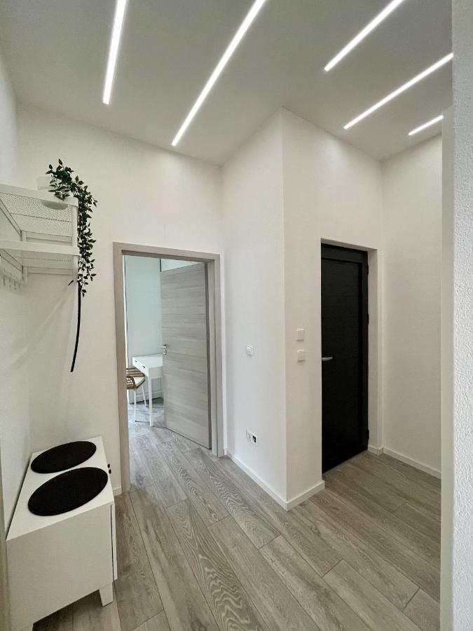 Lambda Holiday Apartments Jesenice  Exterior foto